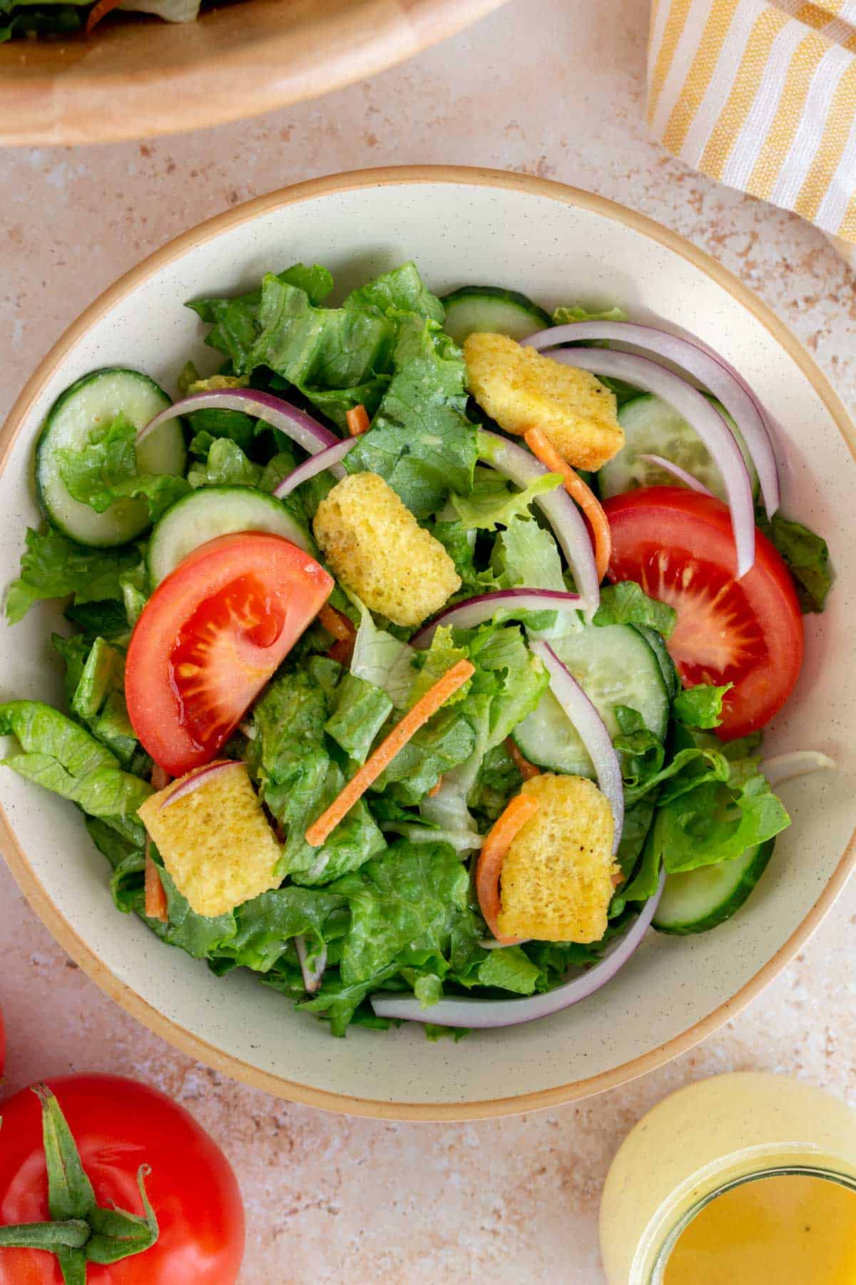 Fresh house salad